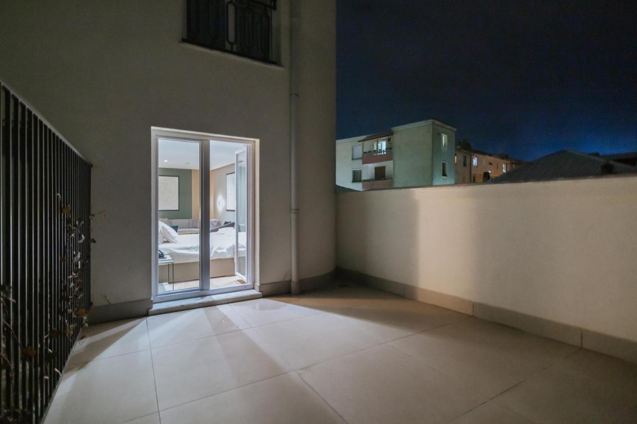 Park Plazza Hotel Korce Exterior photo