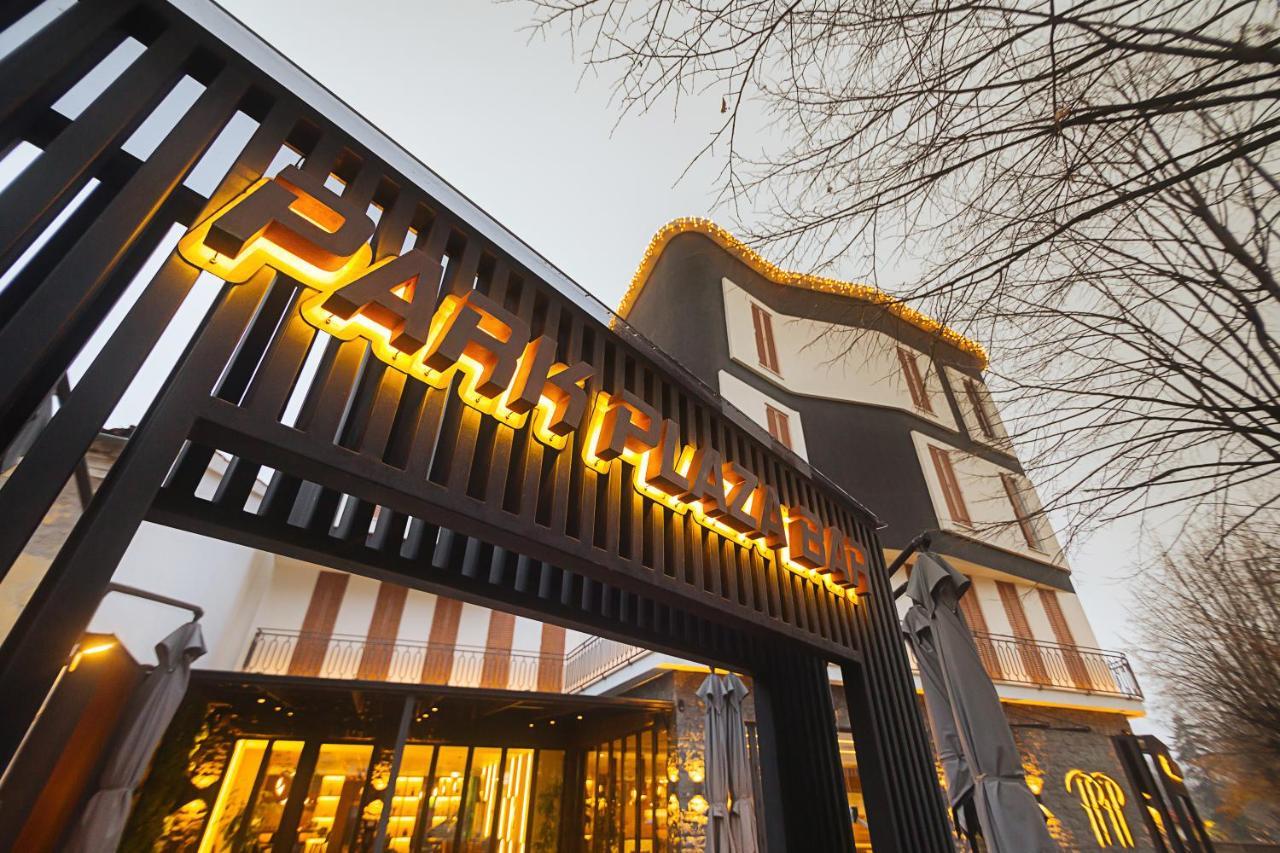 Park Plazza Hotel Korce Exterior photo